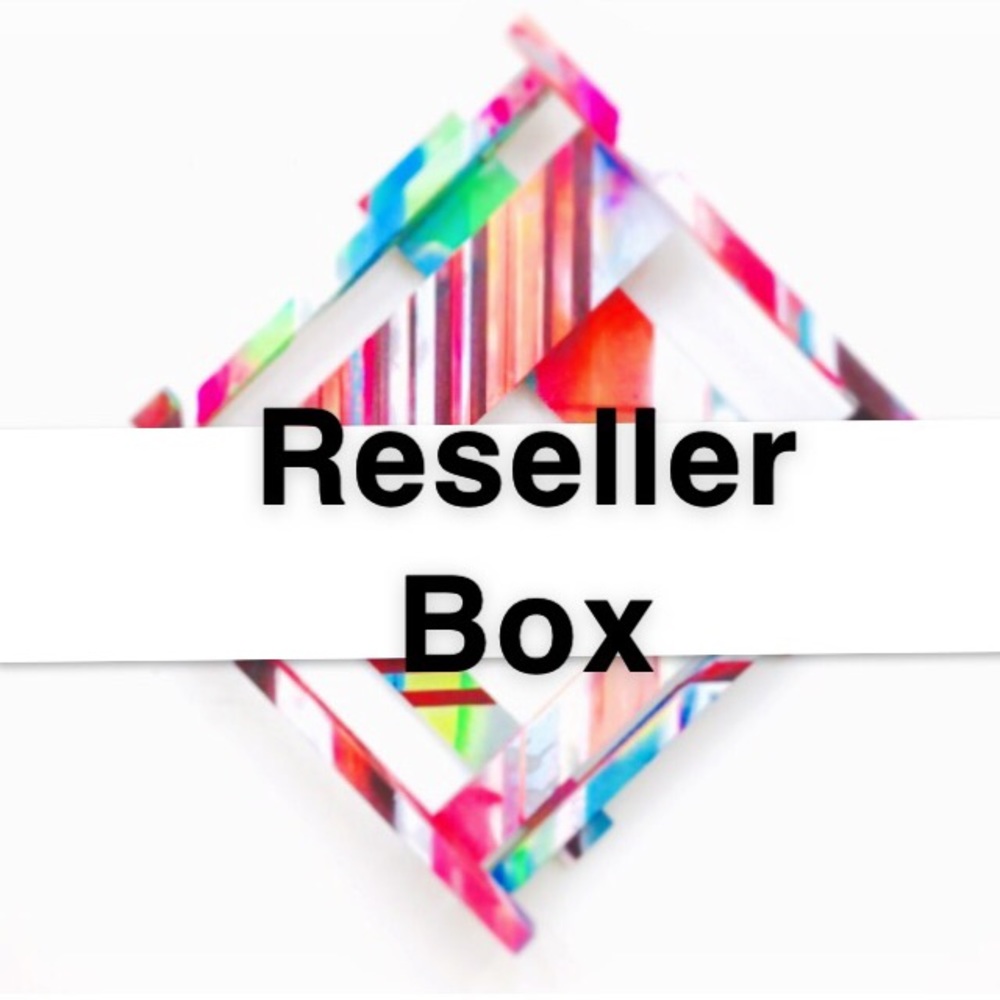 Reseller Box 🔁 Great for New Poshers!
